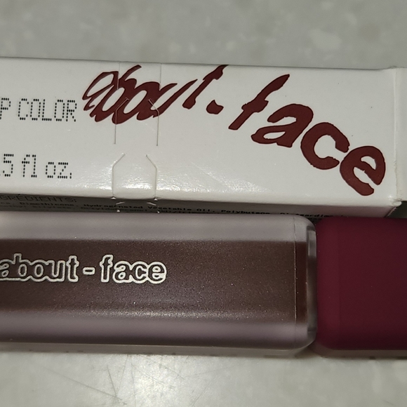 Paint like matte lipstick - Picture 1 of 4